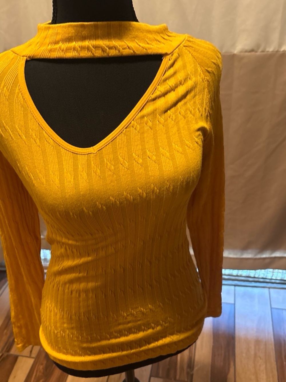 Women’s Mustard Yellow Cutout Ribbed Sweater